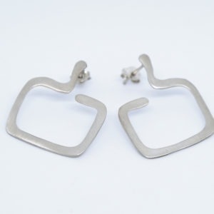 Minimal Square Mikra Earrings