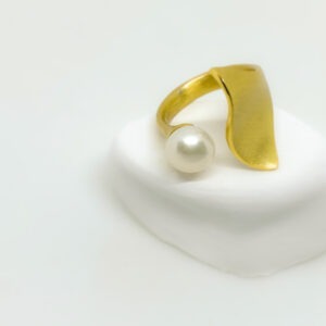 Gold Plated Fanned Pearl Ring