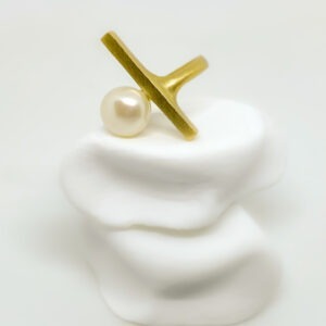 Gold Plated Lineal Pearl Ring