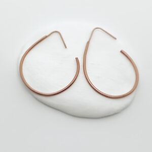 Minimal Hoop Earring