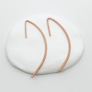 Minimal Arch Earring